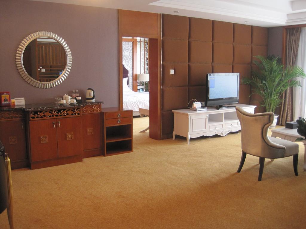 Country Garden Phoenix Hotel Jingmen Exterior photo