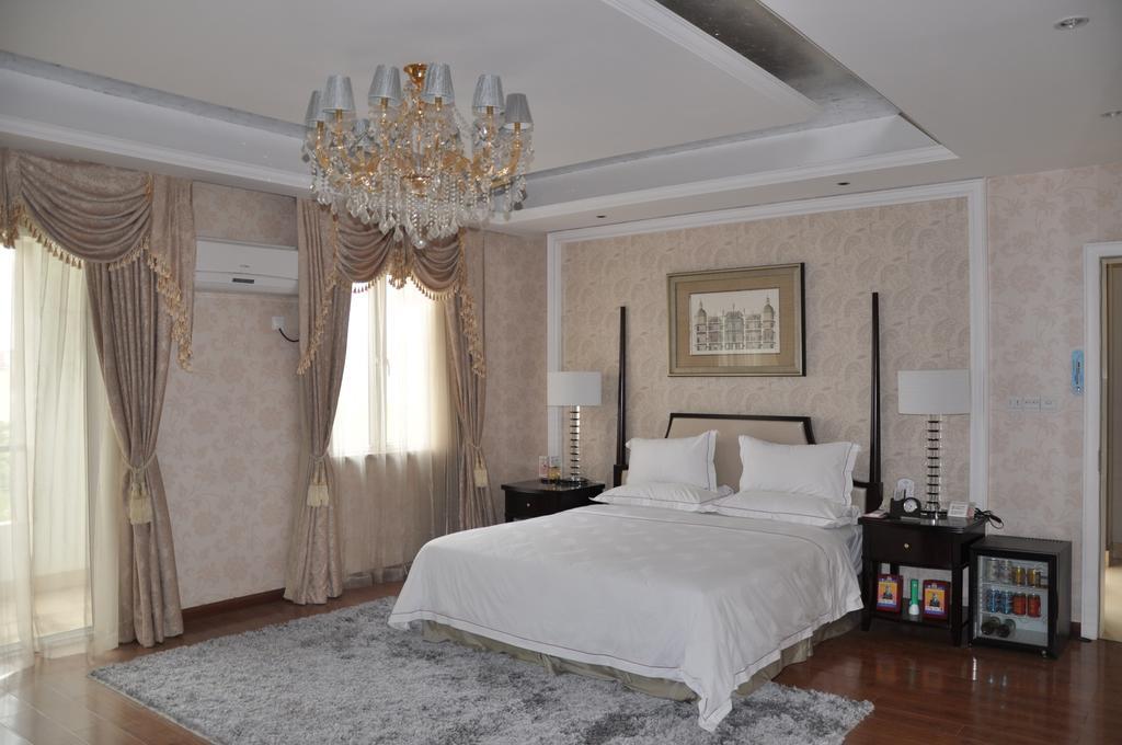 Country Garden Phoenix Hotel Jingmen Exterior photo