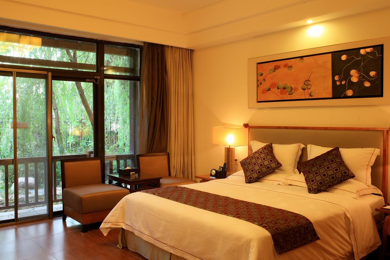 Country Garden Phoenix Hotel Jingmen Exterior photo