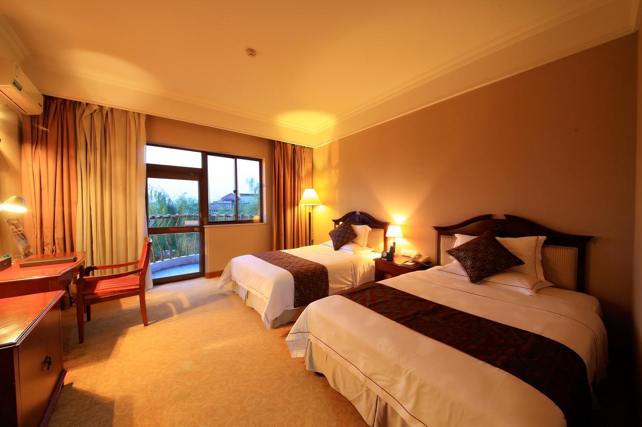 Country Garden Phoenix Hotel Jingmen Exterior photo